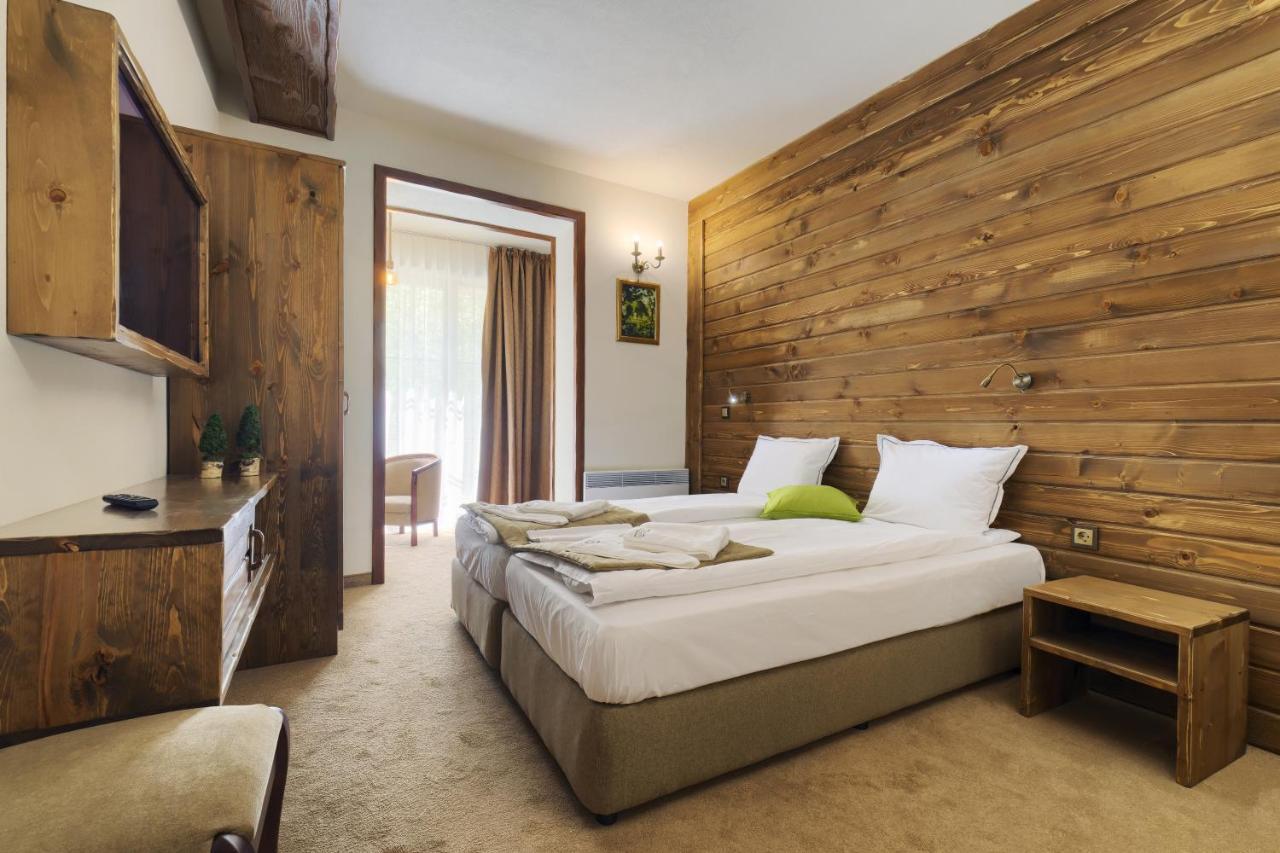 Hotel Apostolite 산단스키 외부 사진